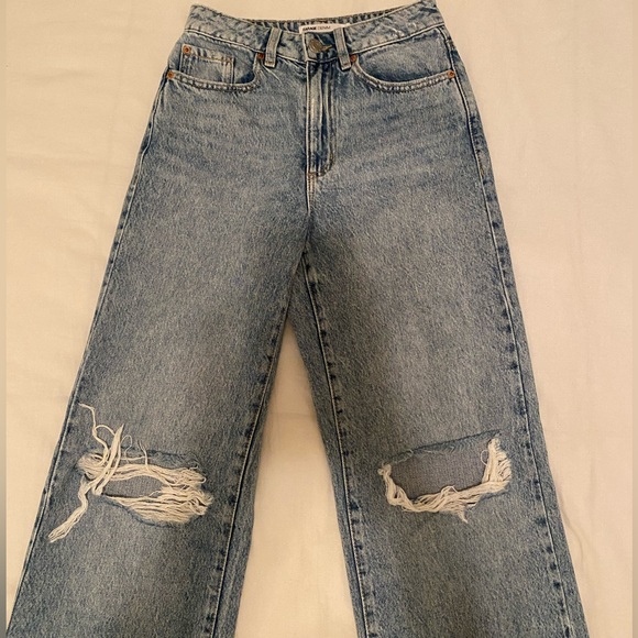 $35 GARAGE JEANS - Picture 1 of 2